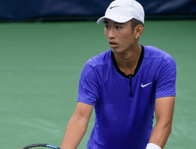 室内聚餐或 室内聚餐或